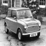 MINI تحتفل بعيدها الـ53 